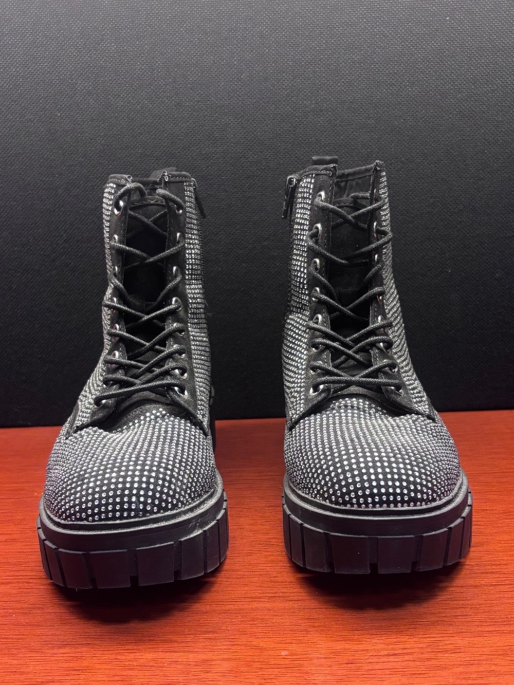 Women's Madden NYC Sz 11 Rhinestone Lace-Up Combat Boots in Black Stone, GUC - Picture 4 of 13